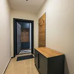 4 Apartament