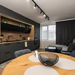 4 Apartament
